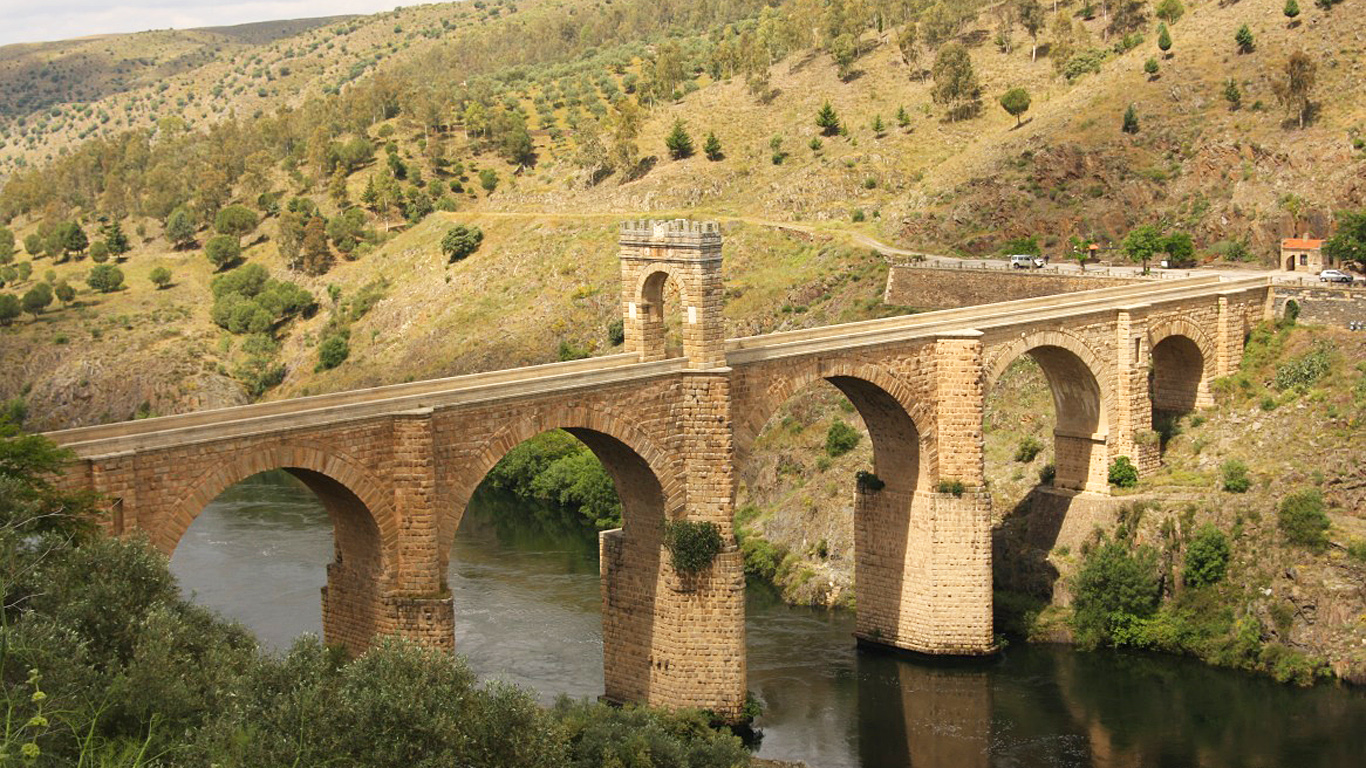 Алькантарский мост